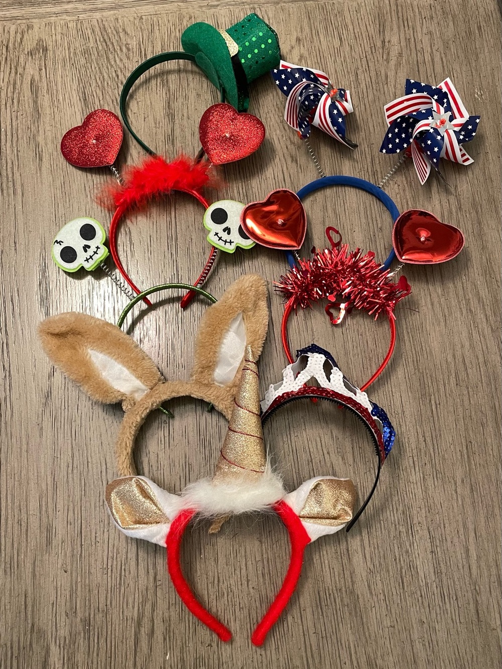 Holiday headbands, 8 assorted, 3 are light up!